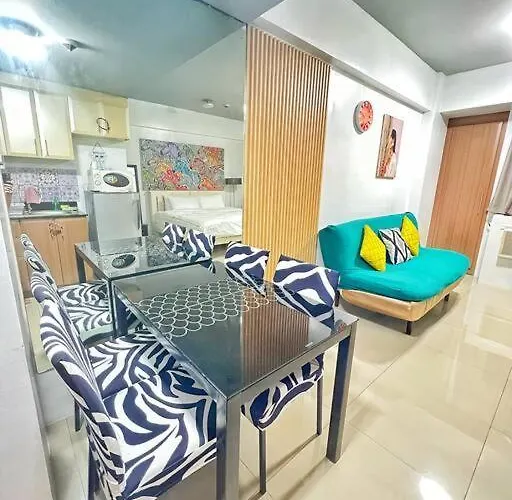 Nara Homes At Palm Tree In Front Of Naia Terminal 3 Apartment