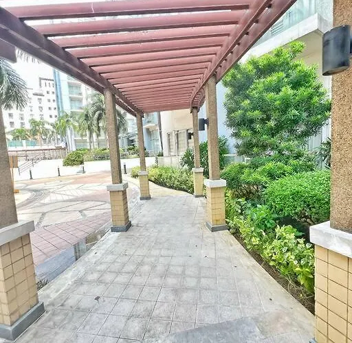 Nara Homes At Palm Tree In Front Of Naia Terminal 3 Apartment