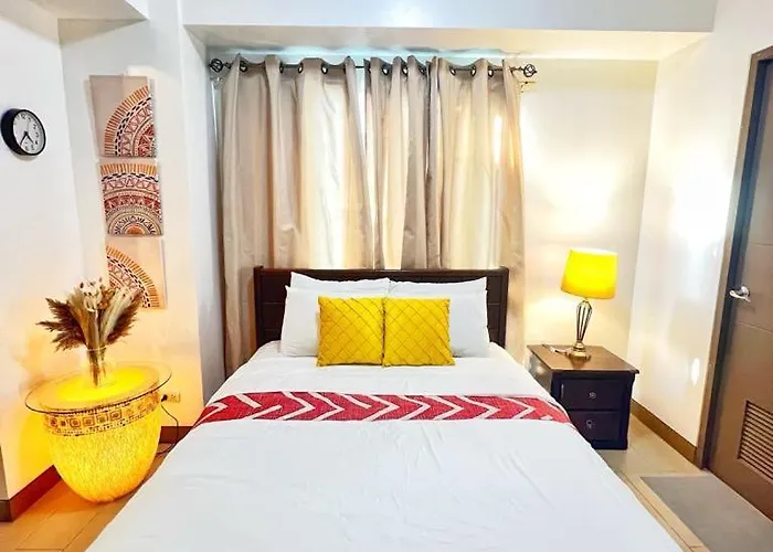 Nara Homes At Palm Tree In Front Of Naia Terminal 3